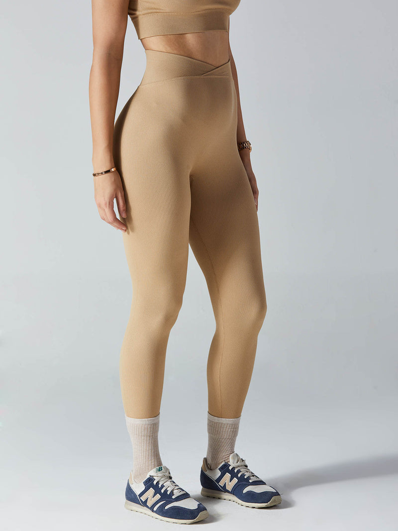 Nude Aspire V-Waist Leggings