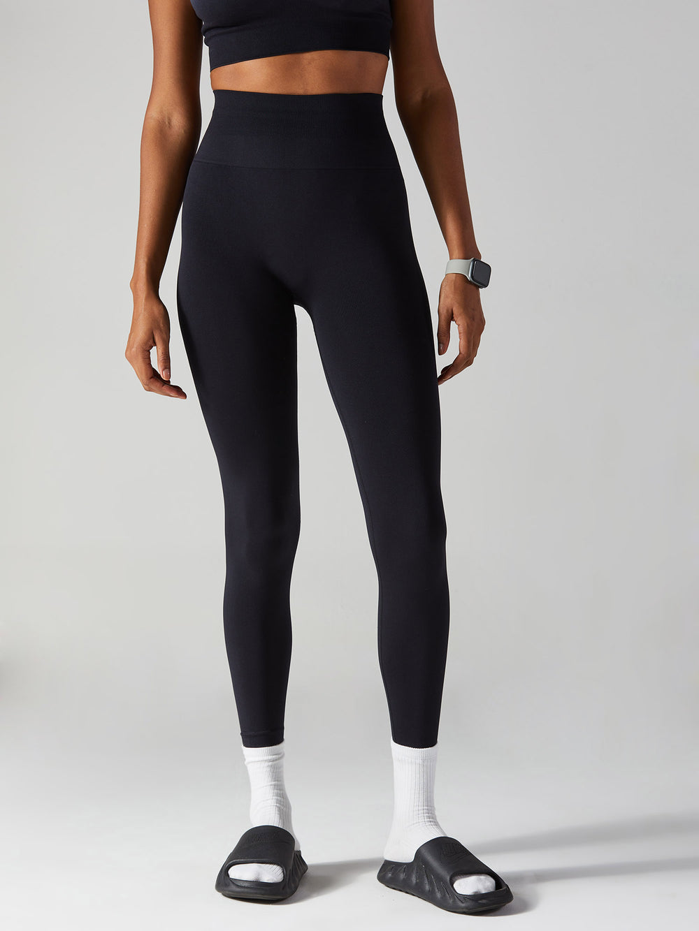 Buy Womens Lot 3 Leggings Calvin Cline, Nike, and Calia by Carrie Underwood  M and L Yoga Pants Online in India 