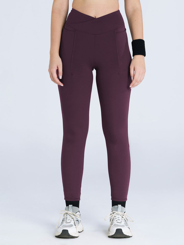 Wine Hourglass Snug Leggings
