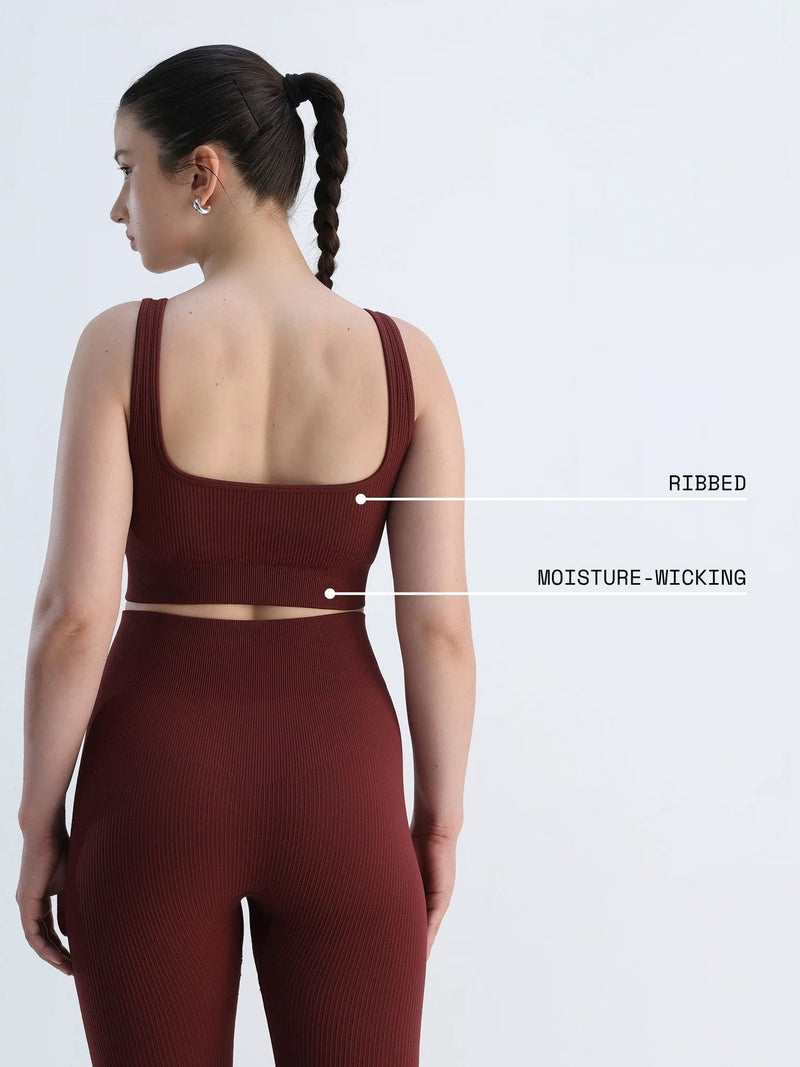 Auburn Contoured Seamless Sports Bra