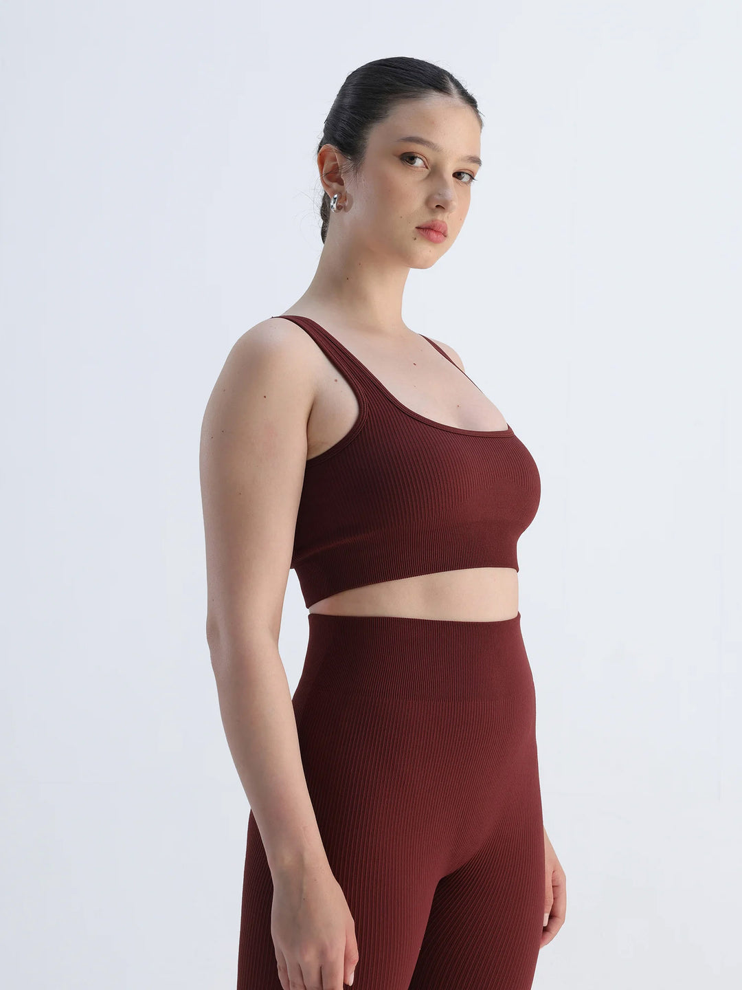 Auburn Contoured Seamless Sports Bra