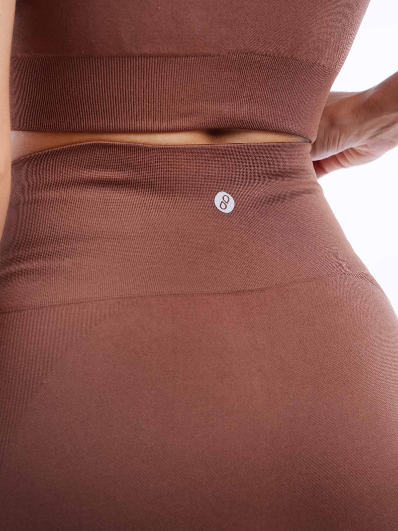 Brunette Sky-Rise Leggings