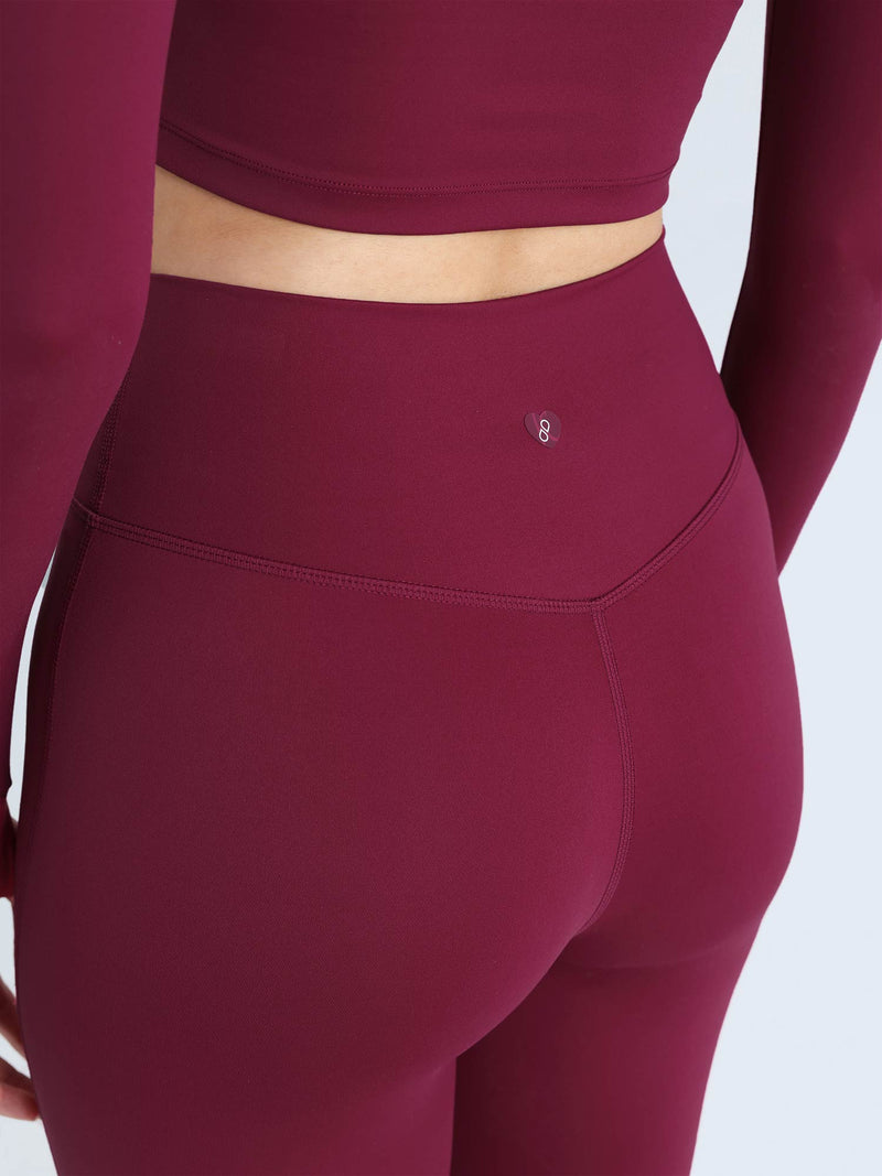 Berry Ruched Snug Leggings
