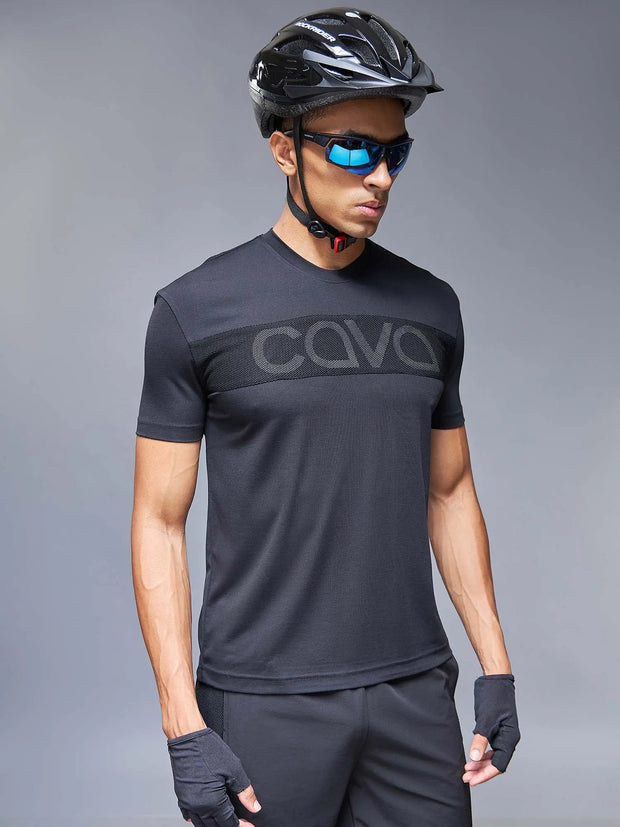 Black Chase t-shirt CAVA athleisure
