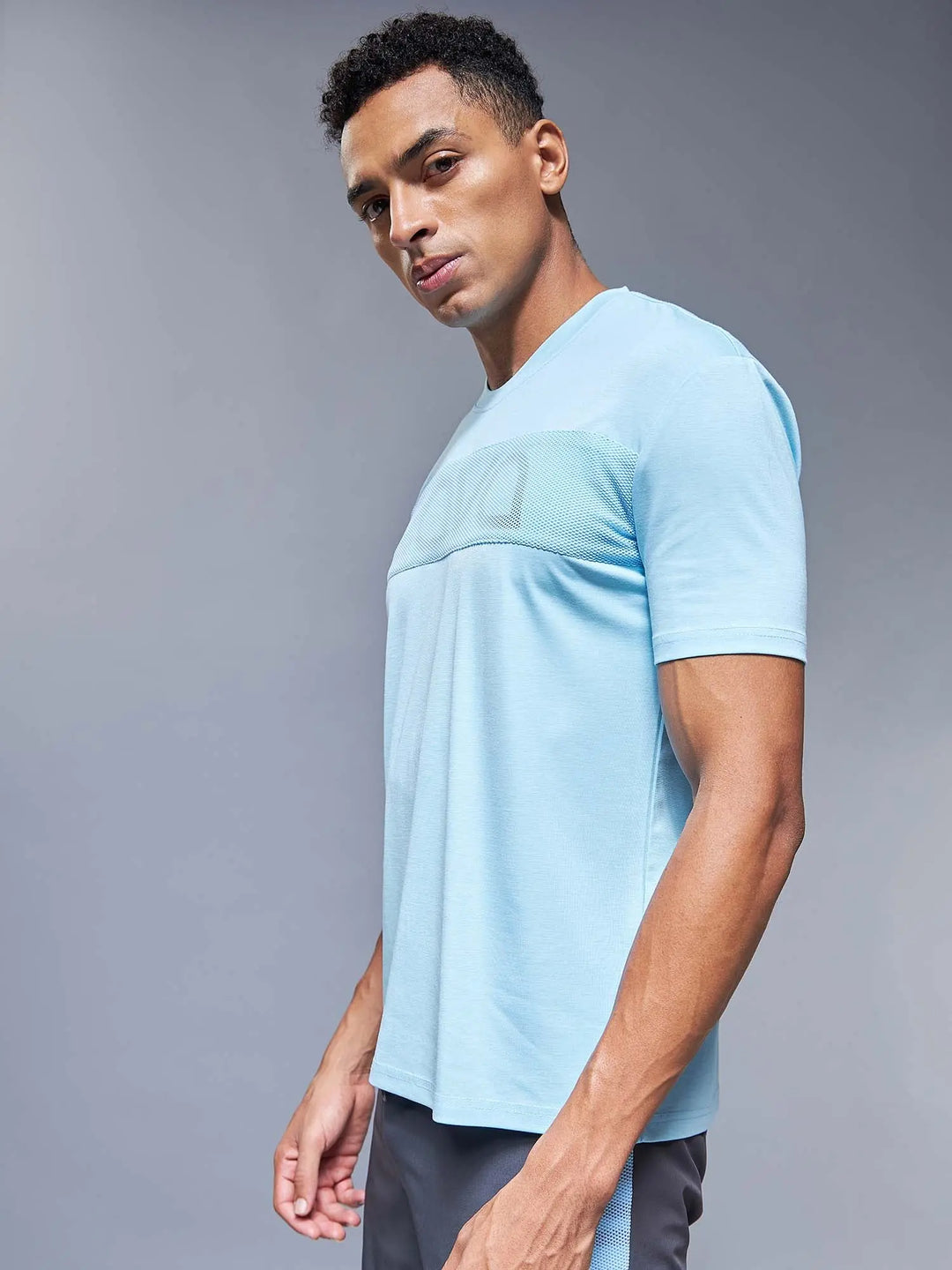 Blue Chase t-shirt CAVA athleisure
