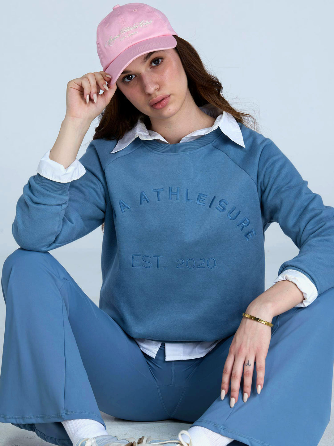 Pebble Cava Essential Sweatshirt