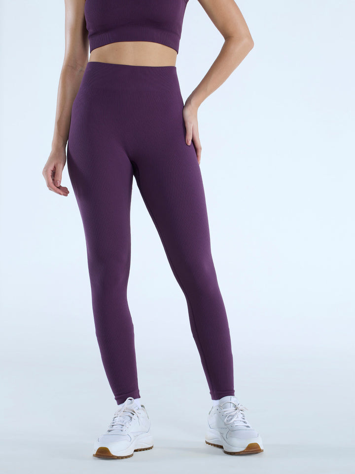 Plum Seamless Cinched Leggings