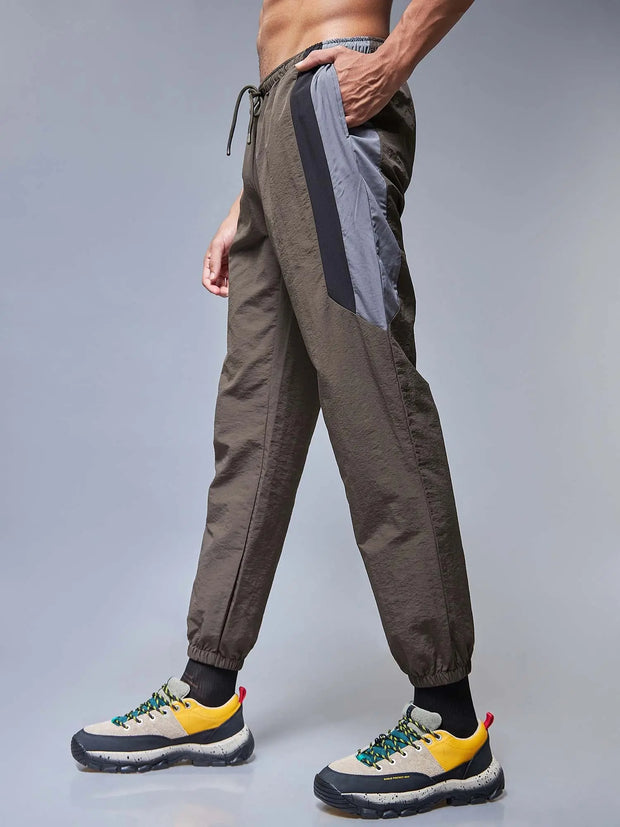 Jogger cheap windbreaker pants