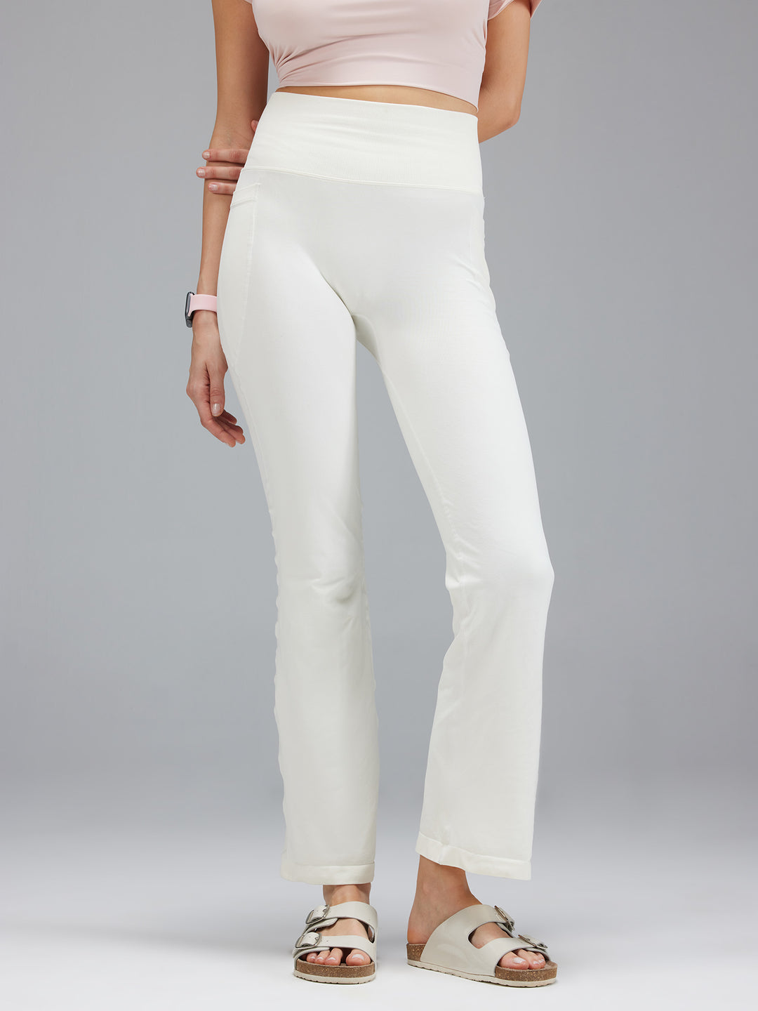 Coconut-milk Sculpt 2.0 Flare Leggings