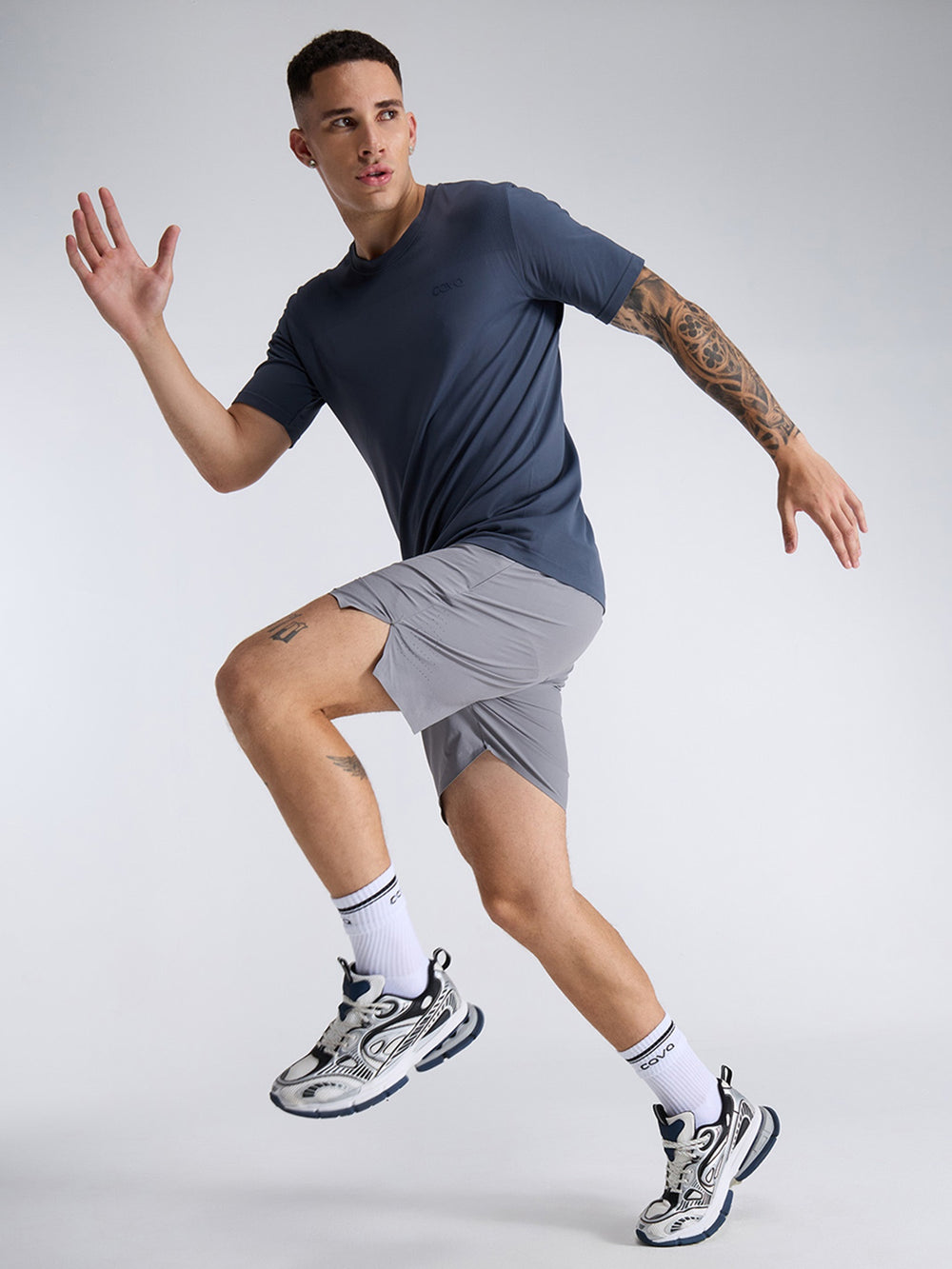 Ash Pulse Seamless Tee