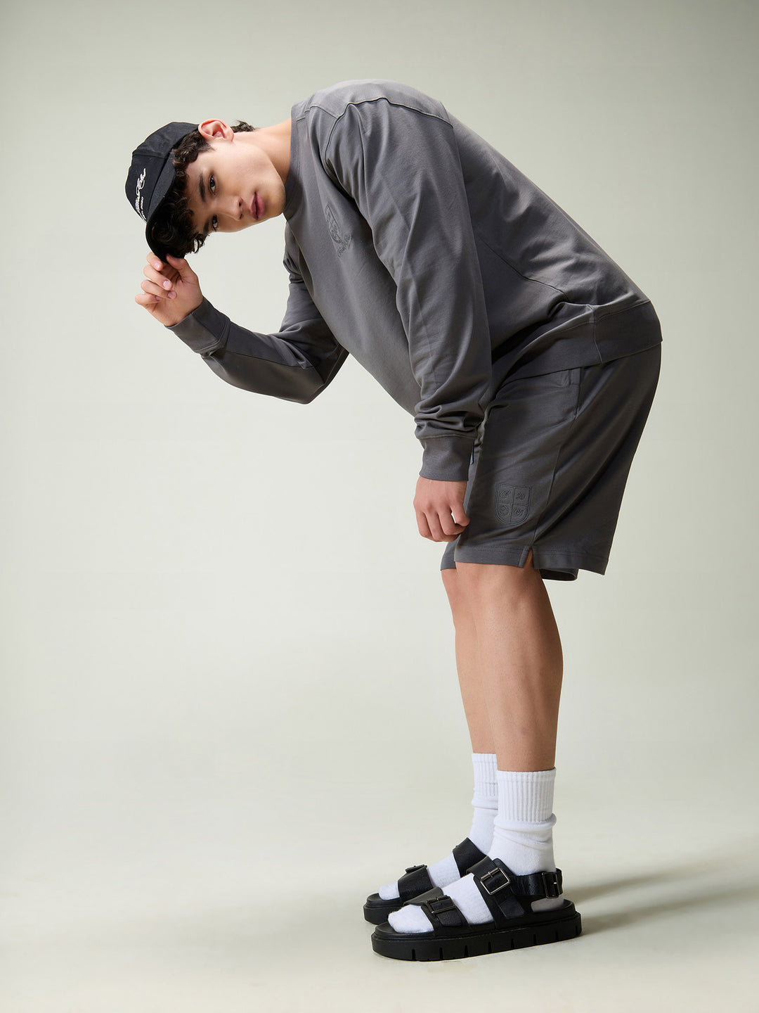 Shadow Everywear Sweatshirt