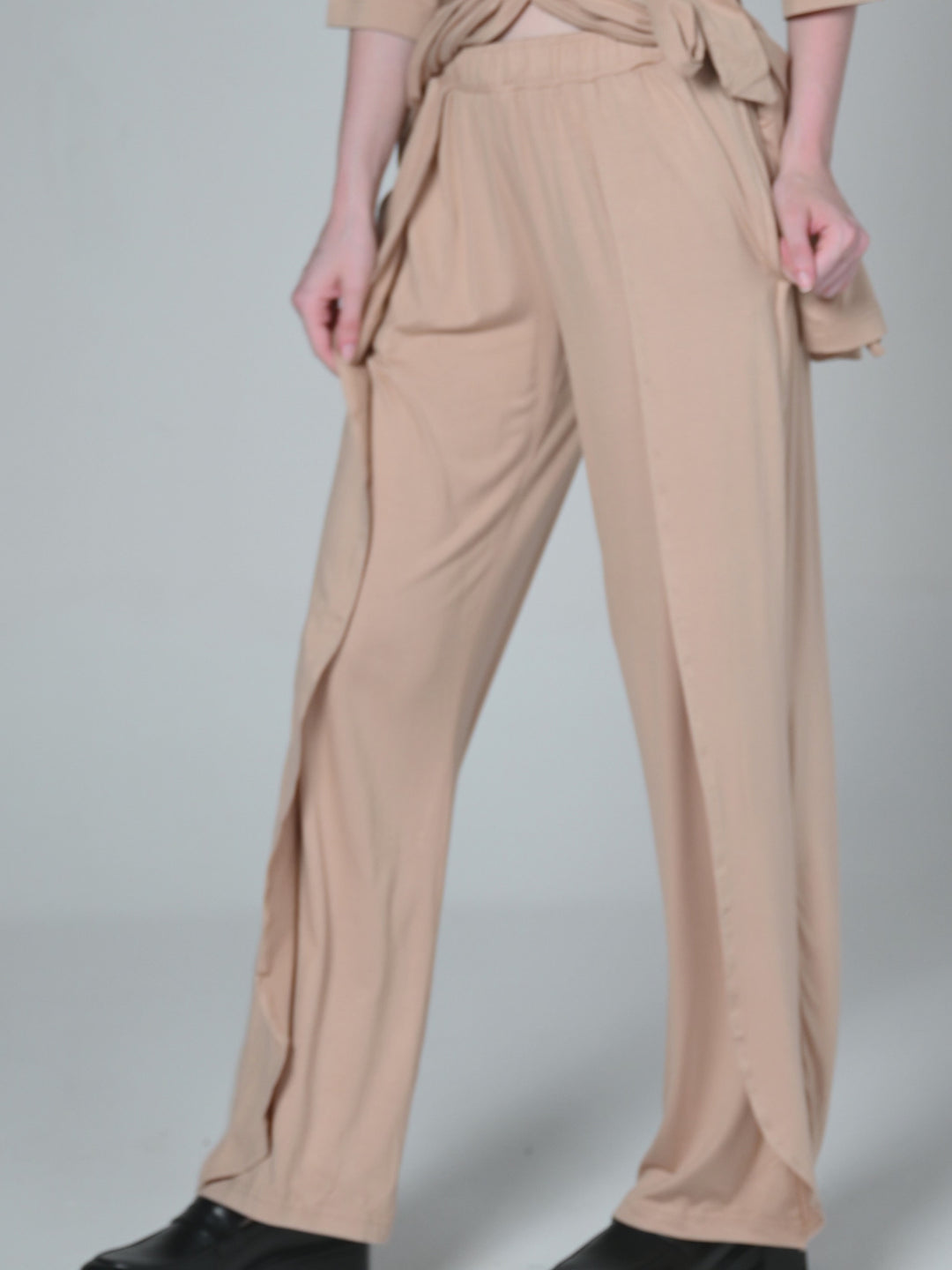 Sand Ease Flare Pants