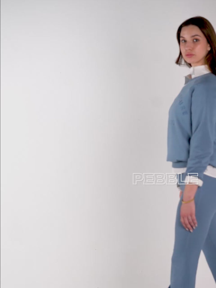 Pebble Cava Essential Sweatshirt